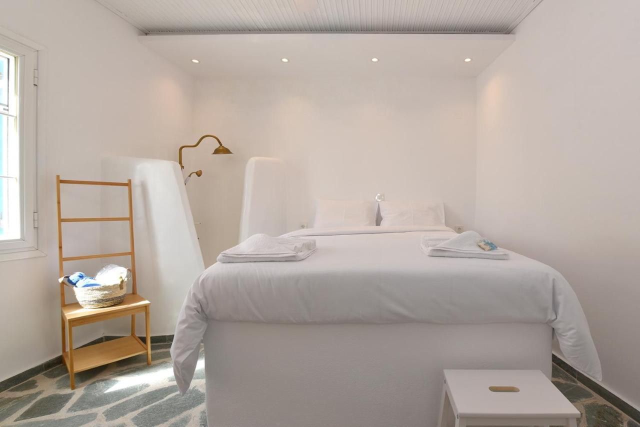 Blue Vorna Apartment Ano Syros Bagian luar foto
